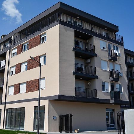 Crown Apartment 3 Subotica Exterior foto